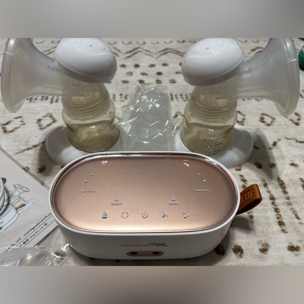 Legendairy Milk Pump Unit & Accessories - Blush Pink Set